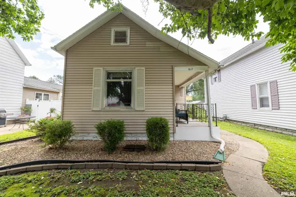 617 S 22ND ST, Quincy, IL 62301