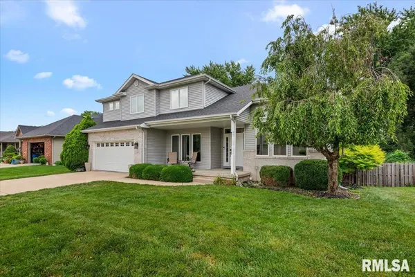 336 Winter Park DR, Chatham, IL 62629