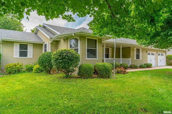 604 S MARY ST, Atlanta, IL 61723