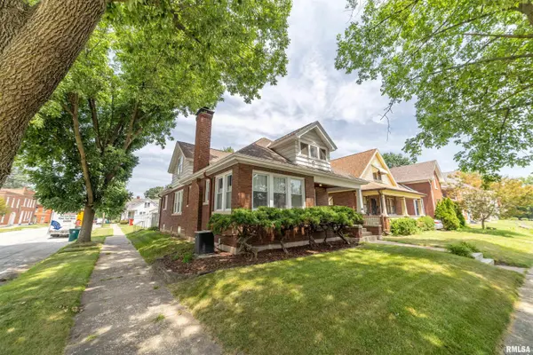 1101 MADISON ST, Quincy, IL 62301