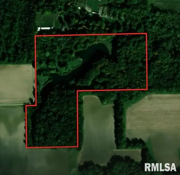 9368 Rhea Park RD, Loami, IL 62661