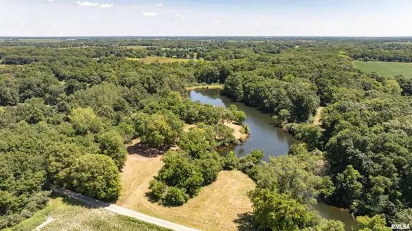 9368 Rhea Park RD, Loami, IL 62661