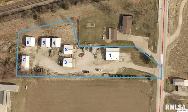 3401 Cannonball Rd, Quincy, IL 62305