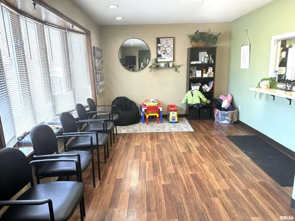 319 E 7TH ST, Centralia, IL 62801