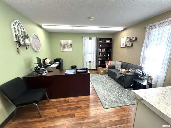 319 E 7TH ST, Centralia, IL 62801