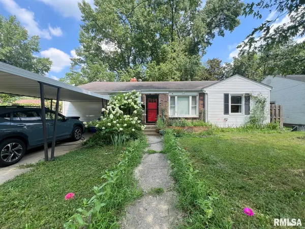 901 S JOHNSON AVE,  Carbondale,  IL 62901