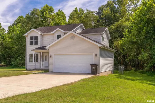 2109 MEADOW LN, Carbondale, IL 62901