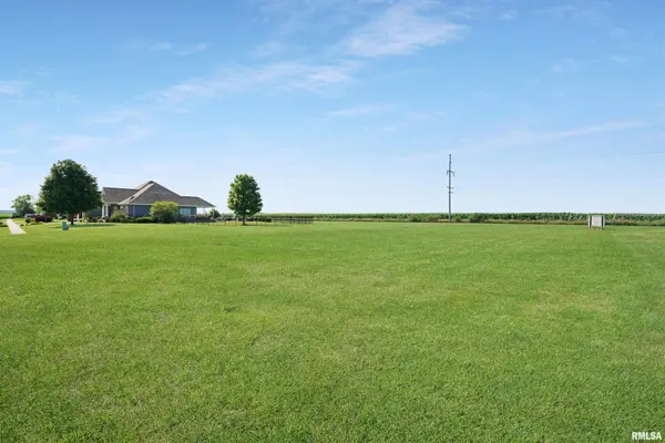 1705 W FIELDSTONE ST, Chillicothe, IL 61523