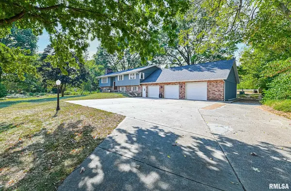 15325 N RIVER BEACH DR, Chillicothe, IL 61523