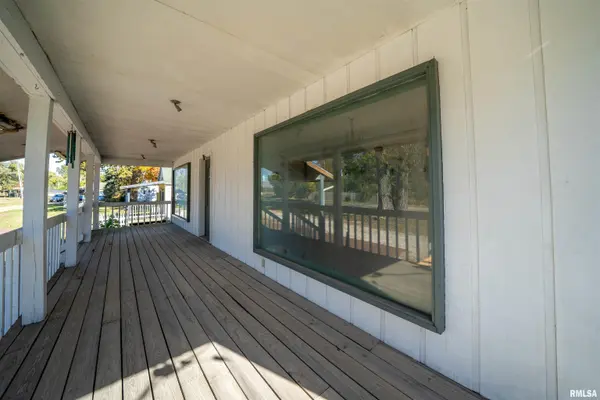 10630 N STATE ST, Mossville, IL 61552