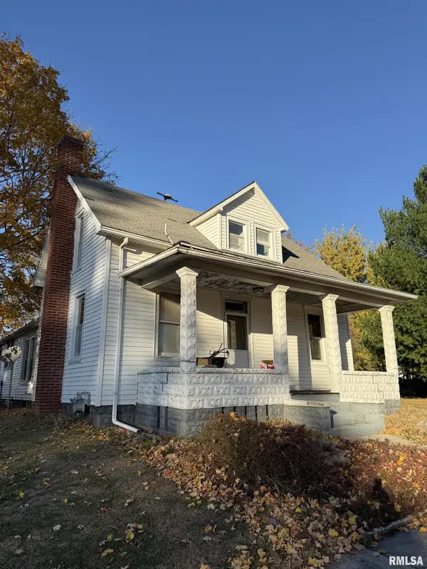 307 E SOUTH ST, Astoria, IL 61501