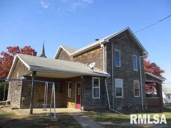 110 W LOCUST ST, La Rose, IL 61541