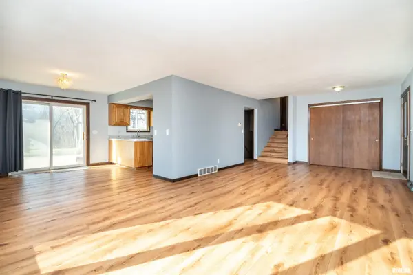 107 BROOKWOOD CT, Washington, IL 61571