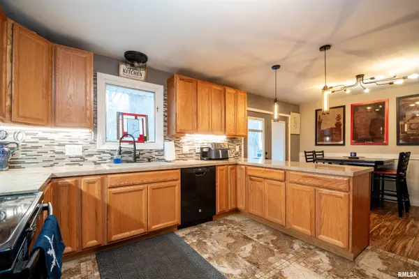 11718 W Hickory Springs DR, Brimfield, IL 61517