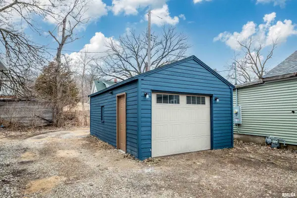 7113 S DEPOT ST, Bartonville, IL 61607