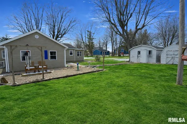 1218 MCKINLEY ST, Lowpoint, IL 61545