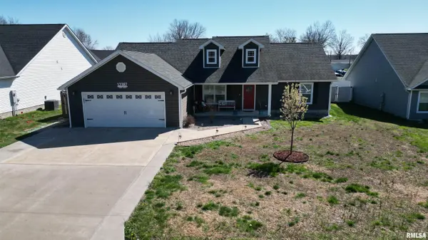 12387 BERMUDA DR, Marion, IL 62959