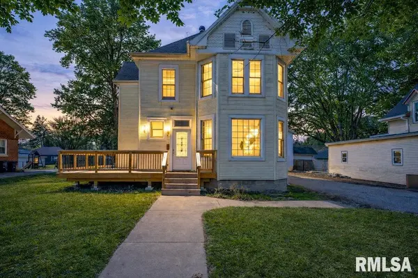 307 N LOGAN ST, Deer Creek, IL 61733
