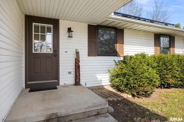 105 N LOUISE ST, Chillicothe, IL 61523