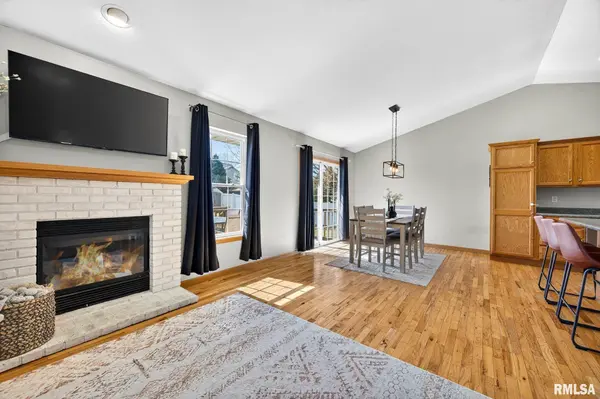 102 WILDFLOWER AVE, Metamora, IL 61548