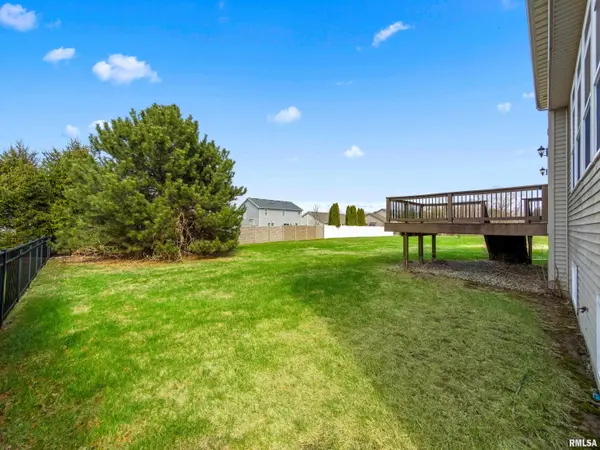 3925 W CRIMSON RD, Dunlap, IL 61525