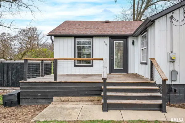 607 E MAIN ST, La Fayette, IL 61499
