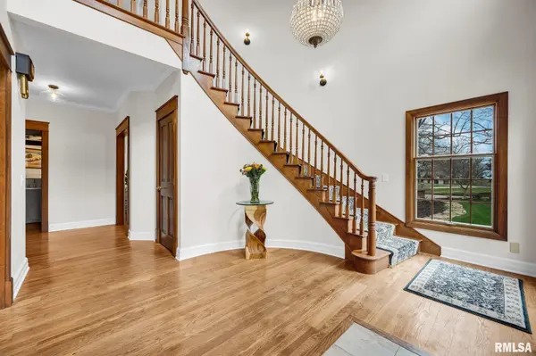 12803 N GEORGETOWNE RD, Dunlap, IL 61525