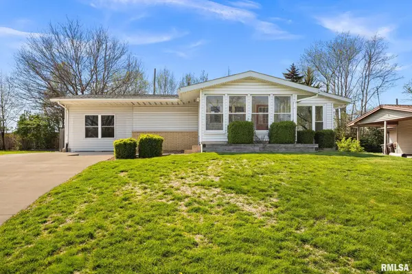 4913 N RONALD RD, Peoria, IL 61614