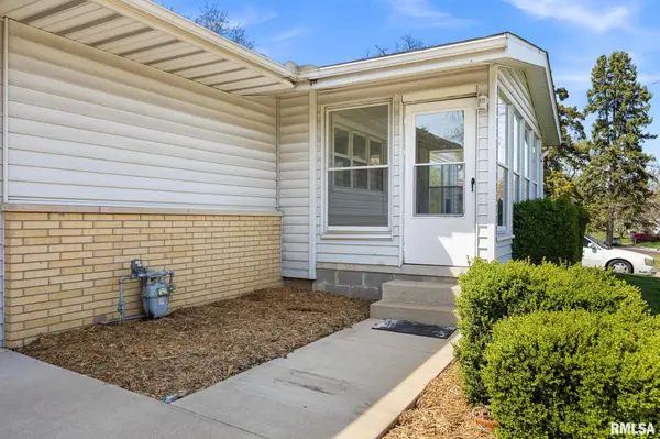 4913 N RONALD RD, Peoria, IL 61614