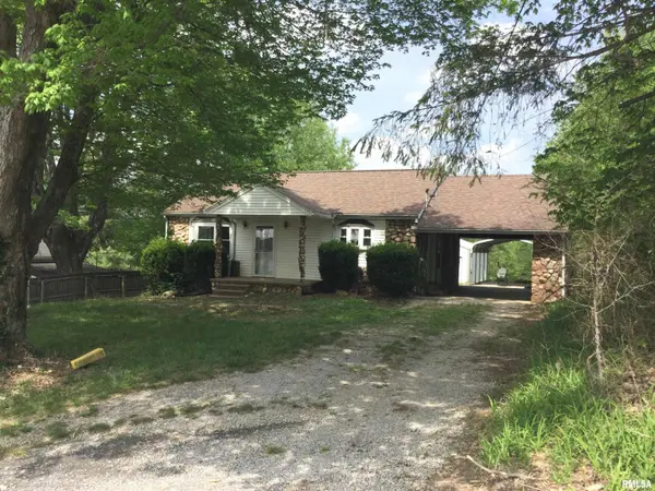 306 ELM ST, Dongola, IL 62926