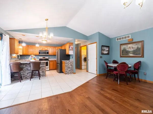 115 CASTLEMAN CT, Creve Coeur, IL 61610