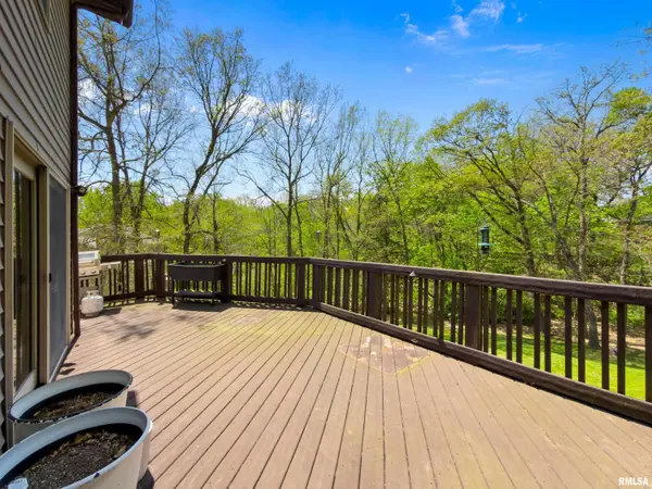 4903 S LAKE CAMELOT DR, Mapleton, IL 61547
