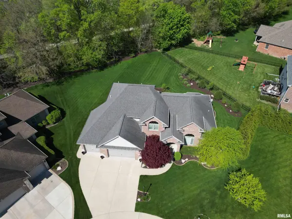 3511 W Upper Creek CT, Dunlap, IL 61525