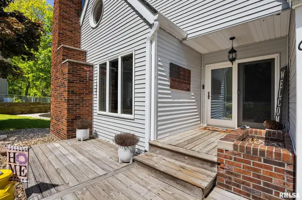 6 SUSSEX CT, Mackinaw, IL 61755