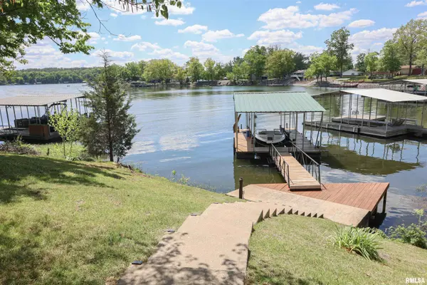 13394 Horse Shoe Hill CT, Creal Springs, IL 62922