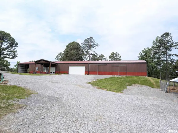377 Lusk RD,  Golconda,  IL 62938