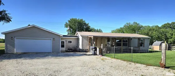 25721 N DOGPATCH RD, Ellisville, IL 61431