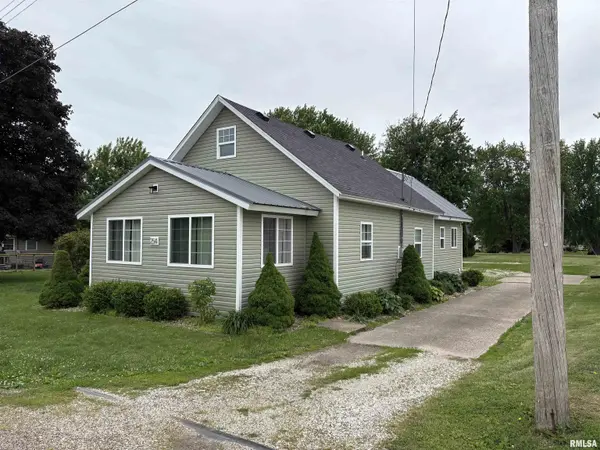 254 W 5TH ST, Dunfermline, IL 61524