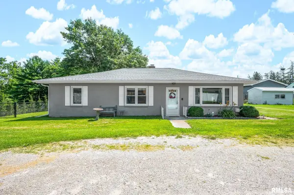 207 SPRUCE LN, Roanoke, IL 61561