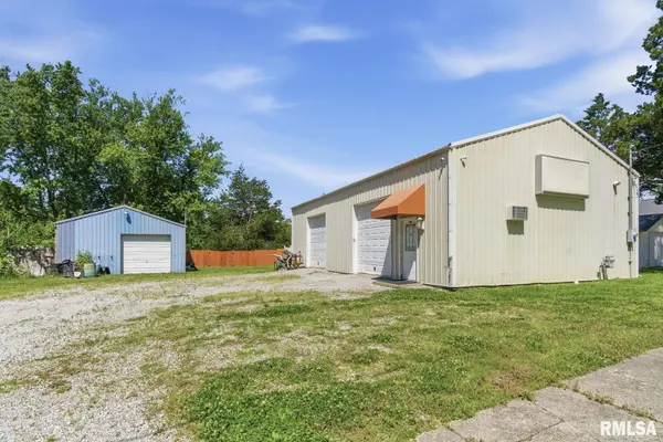112 Beaver ST, Cambria, IL 62915