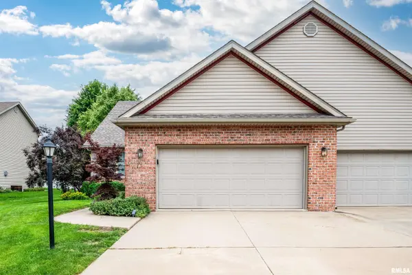 13 ELK CT, Washington, IL 61571
