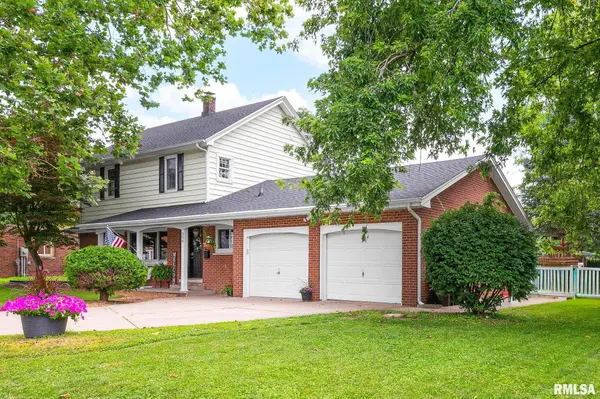 308 S 7TH AVE, Morton, IL 61550