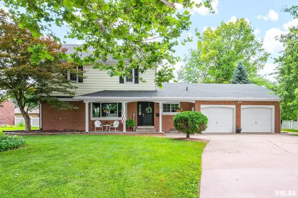 308 S 7TH AVE, Morton, IL 61550