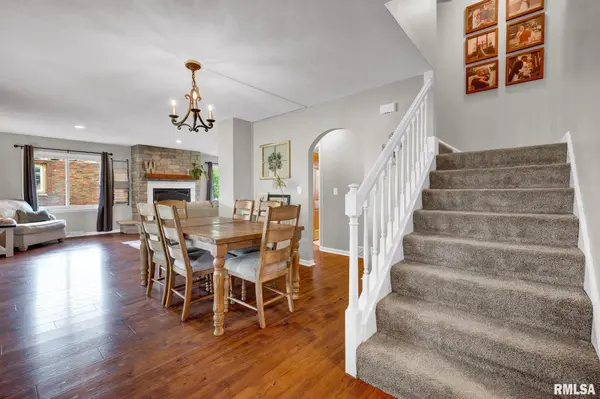 308 S 7TH AVE, Morton, IL 61550
