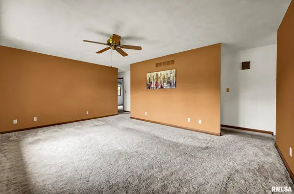 14628 N GARDENLAND DR, Chillicothe, IL 61523