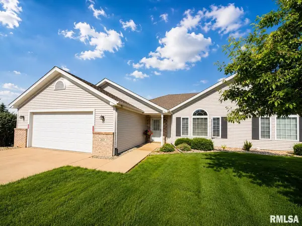 2117 W JUBILEE LN, Dunlap, IL 61525