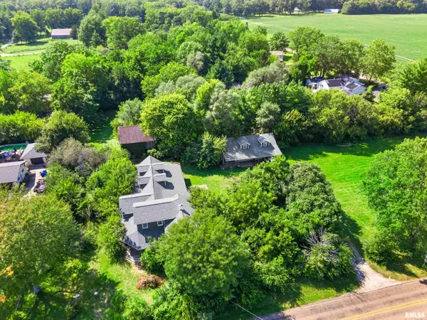 3074 COLE HOLLOW RD, Pekin, IL 61554