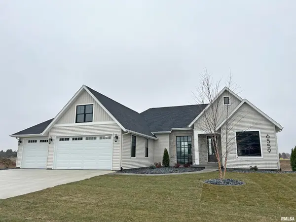 6559 CARDINAL RD,  Bettendorf,  IA 52722