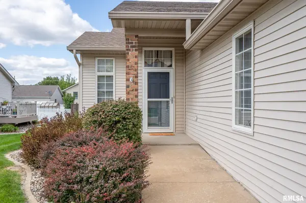1105 18TH AVE, Silvis, IL 61282