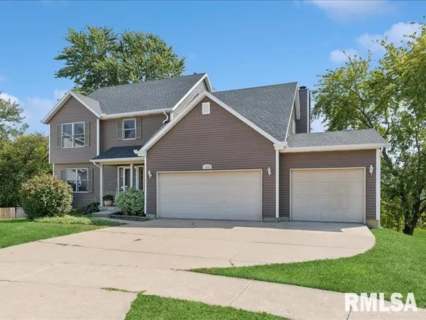 1315 W 52ND Street Court, Davenport, IA 52806-3753